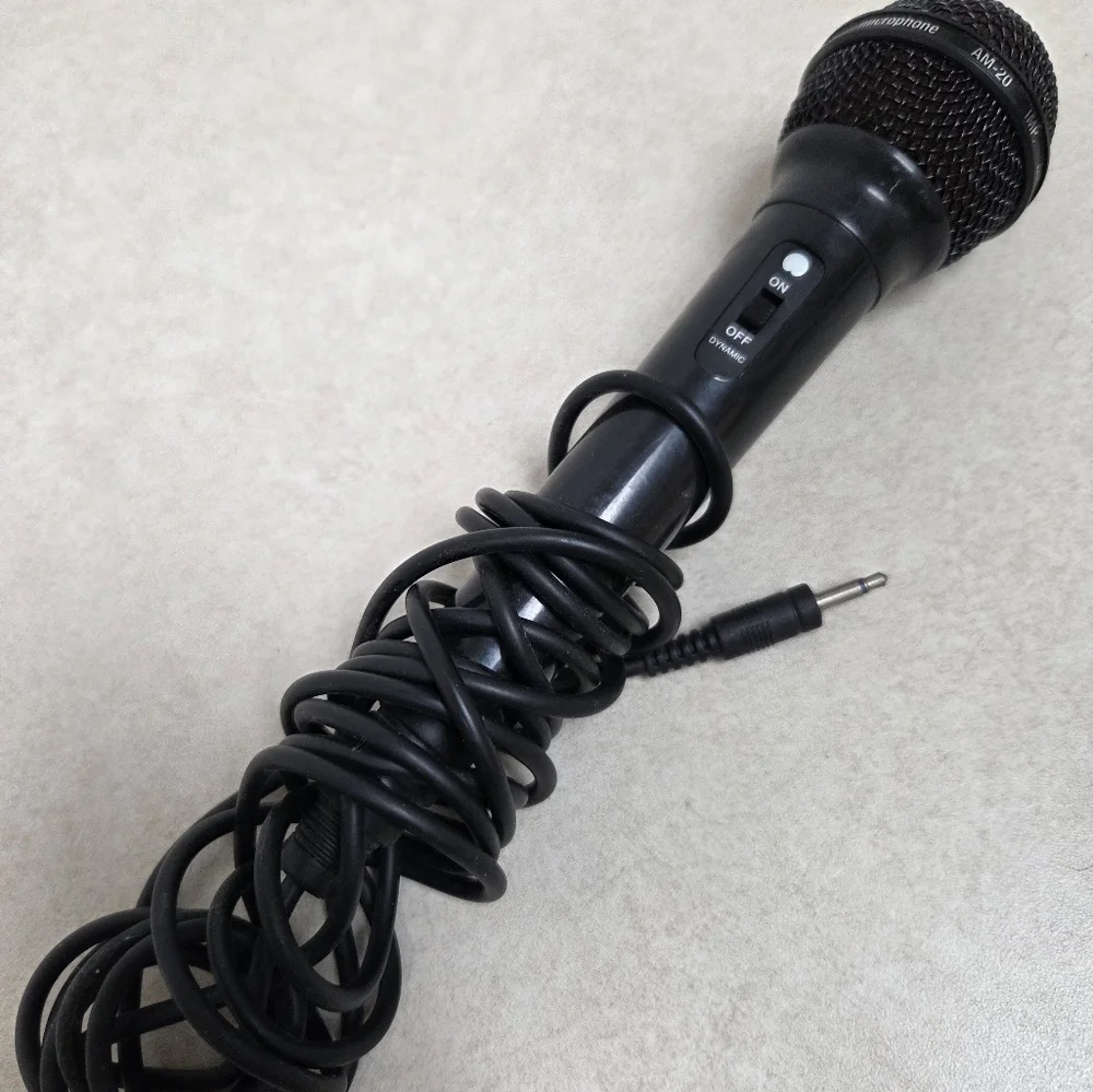 Labtec AM-20 Deluxe Microphone 600 OHM
